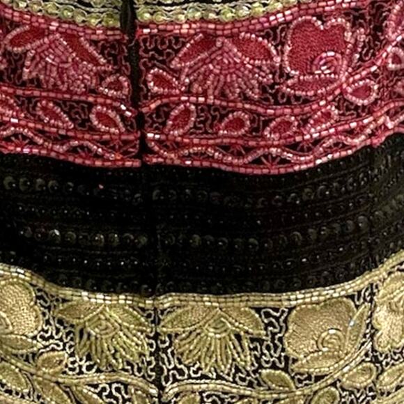 Vintage beaded embroidered silk camisole, Laurence Kazar design evening top - Picture 6 of 10